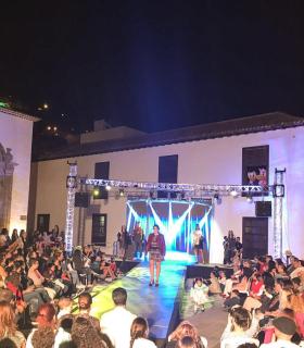 Nuevo éxito de la pasarela San Sebastián está de moda. · foto 1