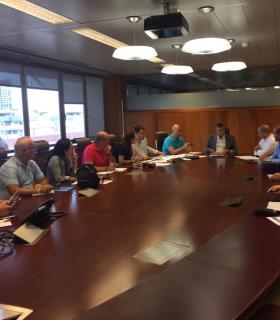 El Consistorio de Santa Cruz de Tenerife tramitará el rescate de 70 licencias de taxi antes de que concluya 2017. · foto 1
