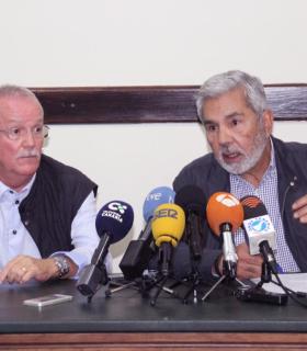 El Ayuntamiento de Adeje decreta el cierre del Centro Comercial donde se ha producido el derrumbe parcial del suelo de una discoteca. · foto 2
