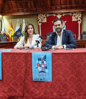 Puerto de la Cruz celebra su Noche en Blanco más navideña. · foto 1