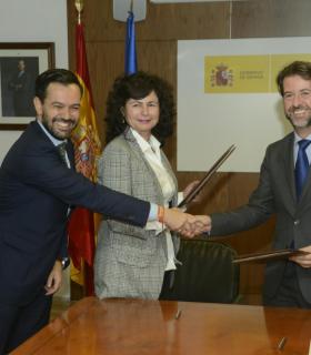 La Secretaría de Estado de Turismo y el Cabildo de Tenerife impulsan la rehabilitación de Puerto de la Cruz. · foto 1