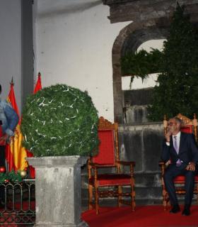 Santa Cruz de La Palma se ilumina para celebrar la Navidad 2017. · foto 1