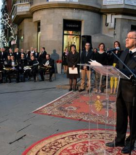 Santa Cruz dedica una plazoleta del centro de la ciudad a la agrupación Los Fregolinos. · foto 2