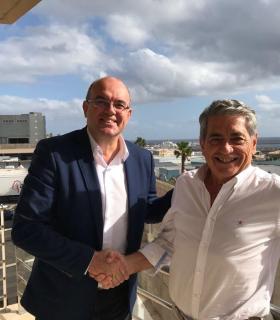 Anselmo Pestana anuncia mejoras en el transporte marítimo tras reunirse con las compañías navieras. · foto 2