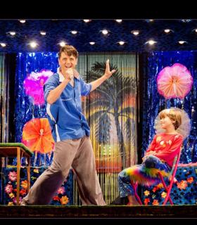 El musical ‘Priscilla’ llega en enero al Teatro Guimerá con una gran puesta en escena. · foto 2