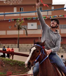Demostración de arado con yuntas y siembra de sementero, zunchado de ruedas de carreta y carrera de sortija a caballo. San Juan. Tacoronte, 21-01-2017 · foto 104