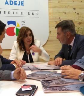 Sus Majestades los Reyes inauguraron Fitur 2017. · foto 3