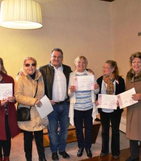 José Alberto Díaz ha recibido esta mañana a la candidata a Reina de Mayores que representará al municipio en el próximo Carnaval de Santa Cruz de Tenerife. · foto 3