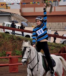 Demostración de arado con yuntas y siembra de sementero, zunchado de ruedas de carreta y carrera de sortija a caballo. San Juan. Tacoronte, 21-01-2017 · foto 73