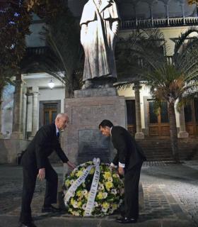 Santa Cruz de Tenerife conmemora el 195 aniversario de su declaración como capital de Canarias. · foto 1