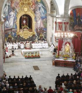 Honores a la Patrona de Canarias, la Virgen de Candelaria. · foto 3