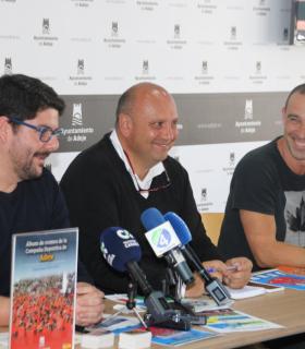 Adeje edita un álbum de cromos protagonizado por las personas que forman parte de la Campaña Deportiva Municipal. · foto 10