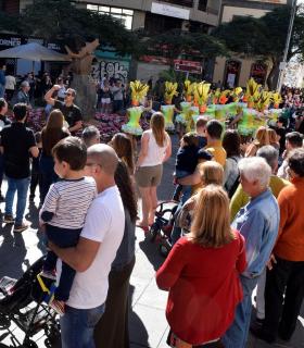 Las comparsas adelantan el Carnaval al segundo Ven a Santa Cruz del año. · foto 3