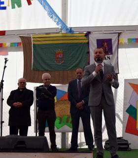 Caideros celebra con San José del Agua la nueva cubierta del espacio público que asegura la Fiesta de La Lana. · foto 1