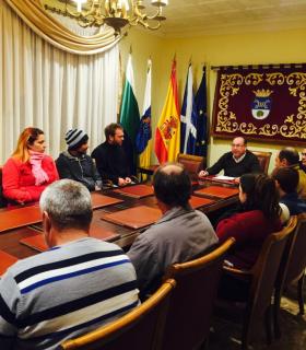 El Ayuntamiento de El Sauzal invierte 282.602 € en el Plan de Empleo Municipal. · foto 1