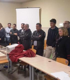 Los vecinos de Las Chumberas conocen el primero de los proyectos de reposición de sus viviendas. · foto 4