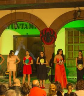 San Sebastián de La Gomera presenta a sus nueve candidatas a Reina del Carnaval. · foto 2