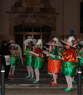El Gran Coso Carnavalero de Antigua, locura de disfraces y percusión. · foto 6