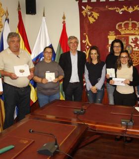 Tacoronte premia las compras en las empresas del municipio por San Valentín. · foto 1