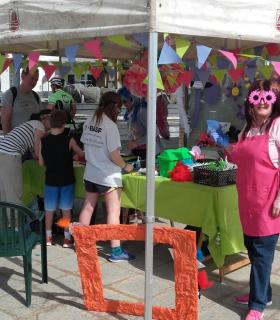 El Carnaval también se promociona entre los cruceristas en Puerto del Rosario. · foto 1