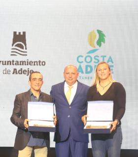 Rinder y Mohino, mejores deportistas de Adeje en una gala que homenajeó al patinador Javier Fernández. · foto 3