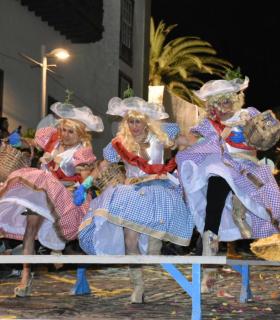Puerto de La Cruz: Con tacones y a lo loco. · foto 7