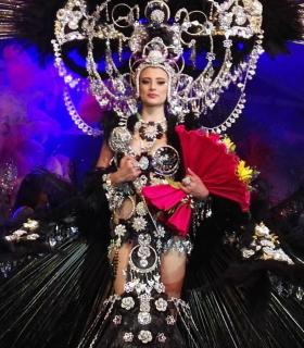 Ruth González Martín, nueva Reina de la Piñata Chica de Tacoronte 2017. · foto 3