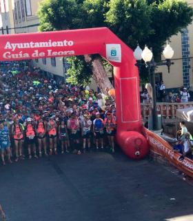 Francisco Santana y Raquel Rivero ganan la VI Carrera de Montaña. · foto 2