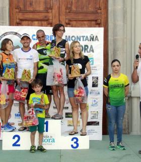 Francisco Santana y Raquel Rivero ganan la VI Carrera de Montaña. · foto 8