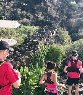 Francisco Santana y Raquel Rivero ganan la VI Carrera de Montaña. · foto 9