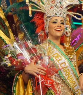 El Carnaval de Pájara 2017 ya tiene reina. · foto 3