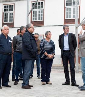 Fernando Clavijo destaca el apoyo de Casimiro Curbelo al FDCAN y la apuesta de La Gomera por ofrecer a sus jóvenes un futuro laboral en la isla. · foto 2