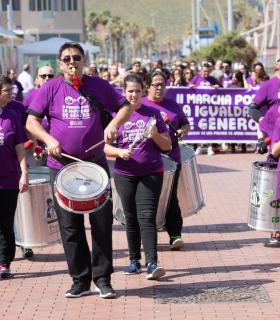 Las Palmas de Gran Canaria celebra por segunda vez una Marcha por la Igualdad de Género. · foto 2