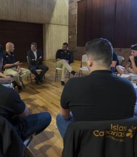 Fernando Clavijo recibe al Club Natación Echeyde. · foto 2
