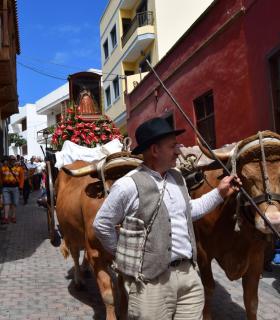 Los vecinos de Gáldar festejaron a la Virgen de la Vega. · foto 3