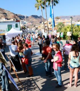 Gema María Sánchez gana el VII Certamen de Pintura Rápida de Playa de Mogán. · foto 2