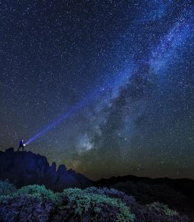 La Isla de La Palma se apagará durante una hora para disfrutar de sus cielos nocturnos y las estrellas. · foto 2