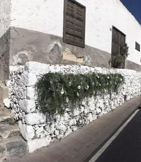 Más de 10 mil flores adornan las calles de Guía en la IX edición de su Pascua Florida. · foto 17