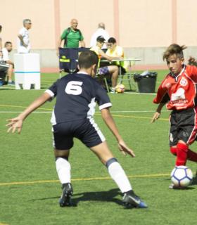 112 futbolistas de Canarias se disputan una nueva edición del Torneo Autonómico de Fútbol 8 Alevín de San Sebastián de La Gomera. · foto 5