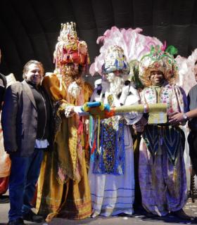 Miles de niños y niñas vivieron ansiosos e ilusionados la cabalgata de los Reyes Magos de Oriente de Güímar · foto 2