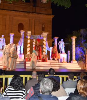 Gáldar: La Cabalgata de Reyes llena de ilusiones la noche más esperada del año · foto 1