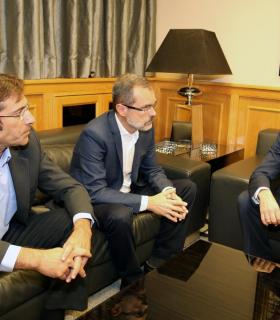 Fernando Clavijo pide una reunión con el ministro de Asuntos Exteriores ante los sondeos autorizados por Marruecos para buscar petróleo · foto 1
