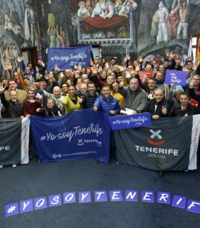 El Cabildo entrega 74.000 euros a los 102 grupos del Carnaval de Santa Cruz de Tenerife · foto 2
