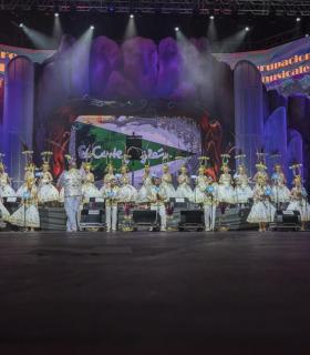 Salsabor y Cantares Luz de Luna triunfan en el concurso de Agrupaciones Musicales · foto 1