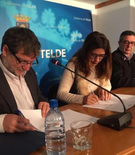 El Plan Integral de Jinámar incluye en su programación un taller de alfabetización digital y competencias lingüísticas para adultos · foto 2