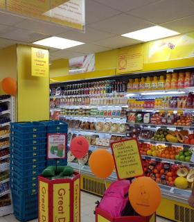 El Grupo DinoSol en su expansión en Tenerife pone en marcha la tienda Express Reyes Católicos en Puerto de la Cruz · foto 2