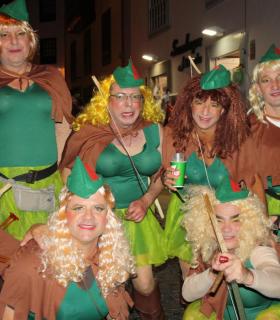 Los Embajadores de todo el planeta recalan en Santa Cruz de La Palma para disfrutar del Carnaval · foto 3