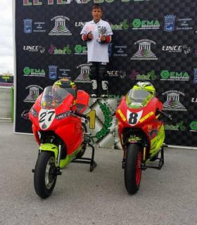 El sanmiguelero Jose Manuel Afonso García, primero en moto minigp140 · foto 1