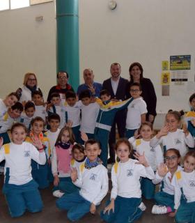 La Directora General de Infraestructura Educativa visita junto al Alcalde los centros escolares del municipio de Gáldar · foto 8