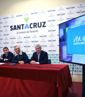 El Consistorio celebra su compromiso con el sector comercial con ‘Ven a Santa Cruz’ · foto 1